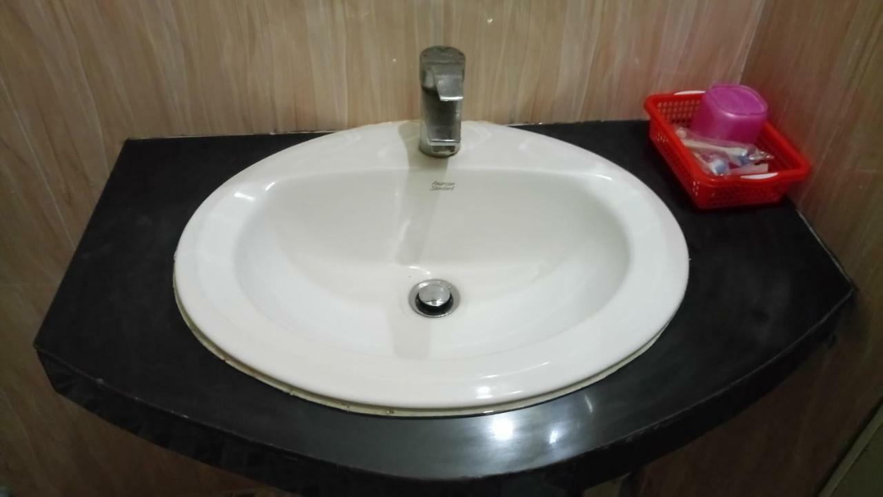 金边 红番旅馆酒店 外观 照片